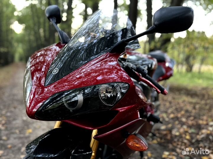 Yamaha R1
