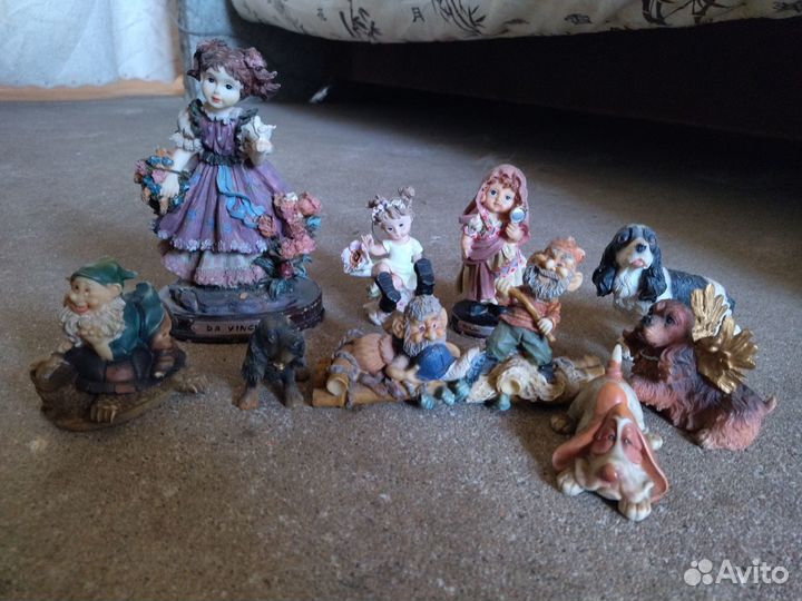 Керамические и фарфоровые фигурки
