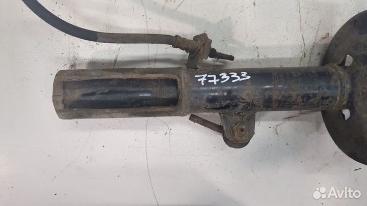 Амортизатор подвески Toyota Corolla, 1996