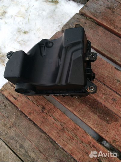 Корпус воздушного фильтра Hyundai Matrix 2009