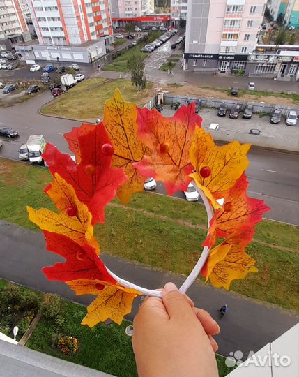 Осенний ободок Королева осени Ягодка