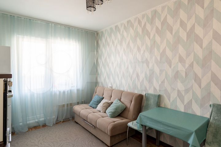 2-к. квартира, 72 м², 2/17 эт.