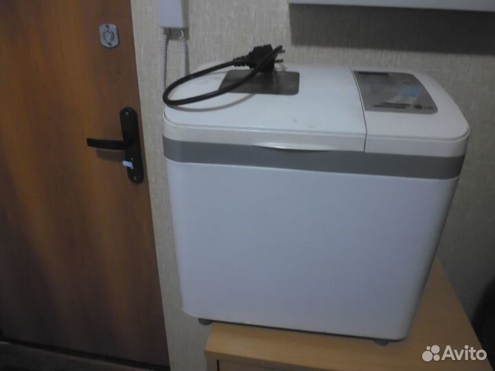 Хлебопечка lg