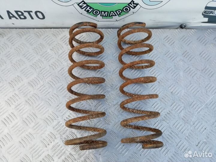 Пружина задняя Ford Focus 1 Седан