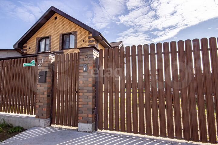 Коттедж 148,2 м² на участке 10 сот.