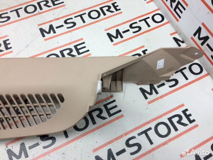 Обшивка багажника левая Bmw X5 E53 M54B30 2004