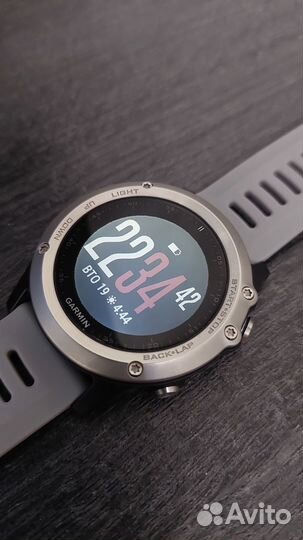 Garmin Fenix 3 с доп.ремешком в отличном состоянии