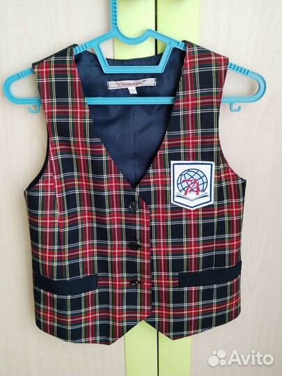 Жилет школьный для девочки