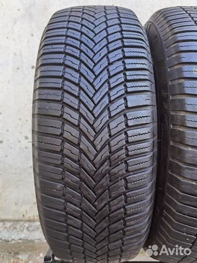 Bridgestone Weather Control A001 215/65 R16 102V