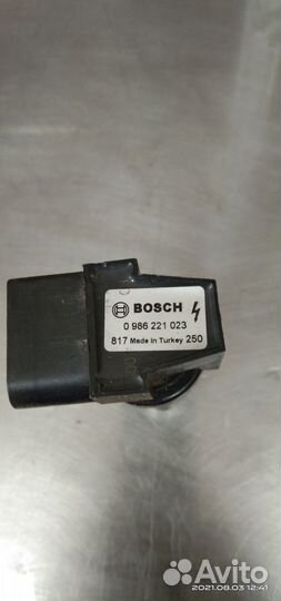 Катушка зажигания Volkswagen Polo