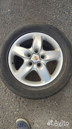 R18 Continental CrossContact LX25 255/55, PCD 5x130 DIA 71.6