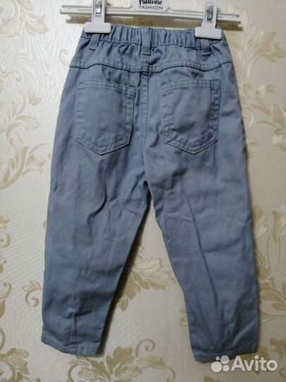 Джемпер и джинсовые брюки на мальчика рост 98 см