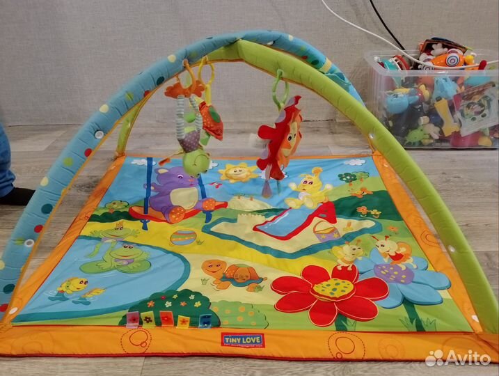 Развивающий коврик