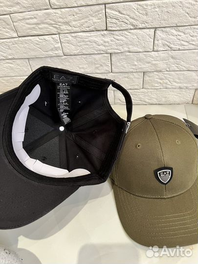Кепка EA7