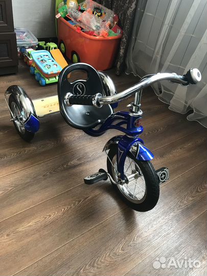 Велосипед детский schwinn roadster trike