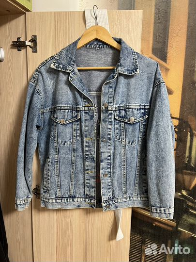 Джинсовая куртка женская