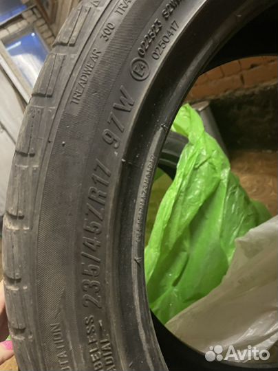 Maxxis MA-Z3 Victra 235/45 R17