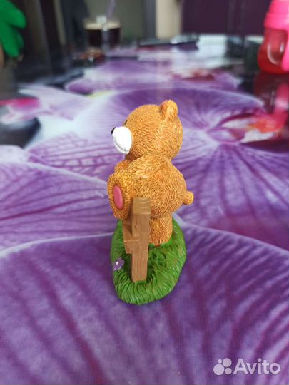 Мишка у заборчика