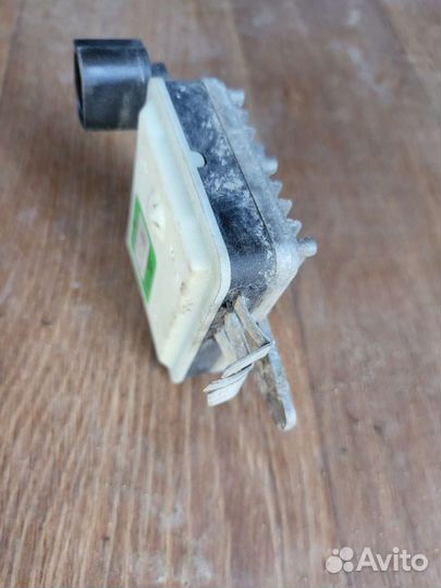 Блок управления вентилятором радиатора Genesis G80