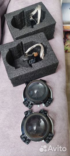 Линзы ксенон (завод) subaru Impreza xv (2010)