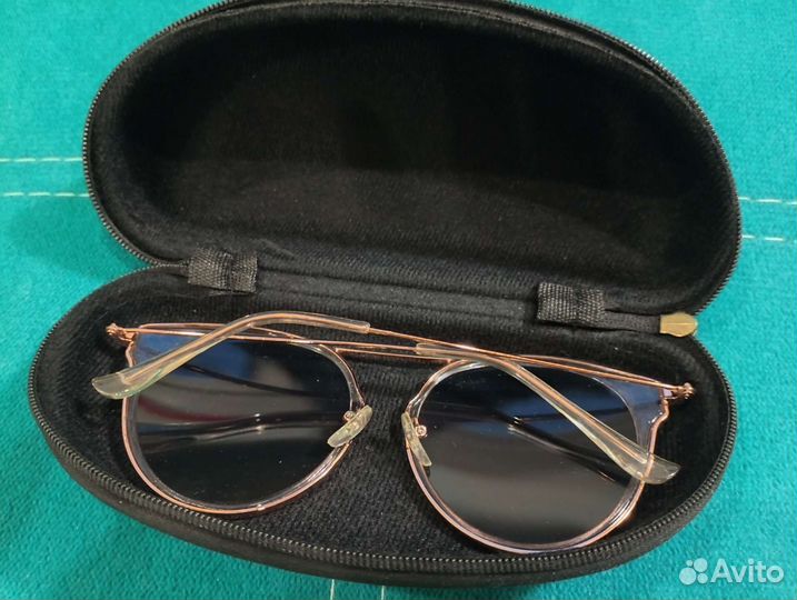 Солнцезащитные очки