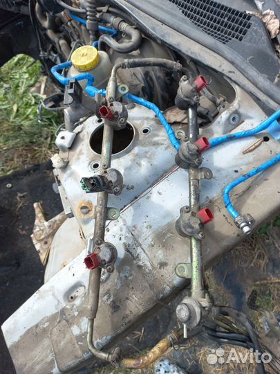 Топливная рампа Ниссан Максима А32