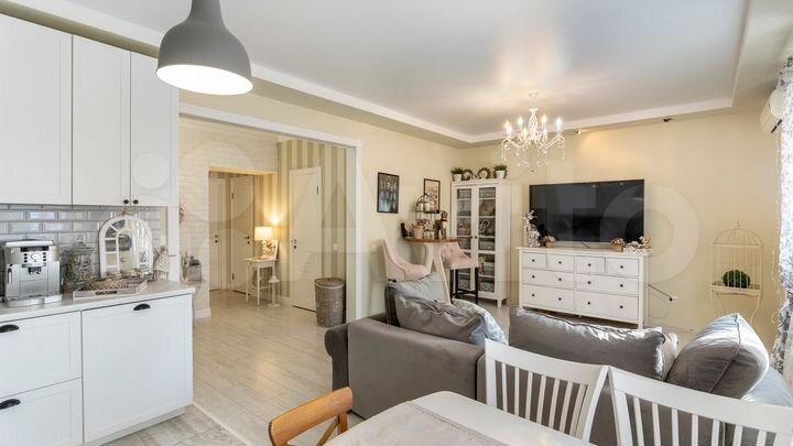 3-к. квартира, 81,2 м², 9/14 эт.