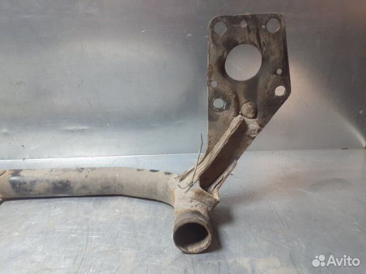 Балка передняя поперечная Volkswagen Passat B5