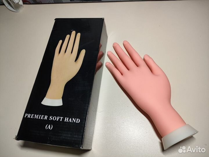 Тренировочная рука для маникюра