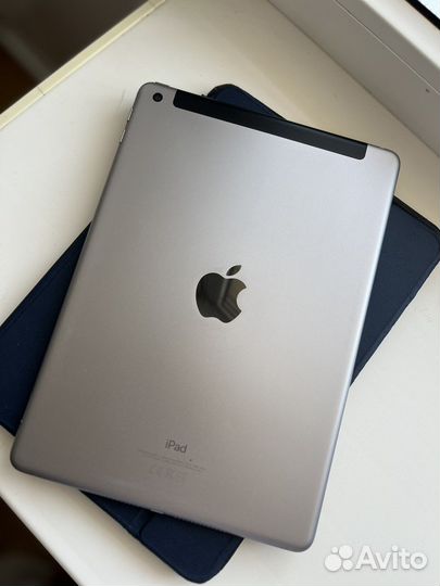 iPad 6th generation Wifi+Sim