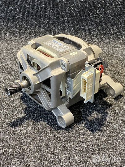 Двигатель от стиральной машины Candy