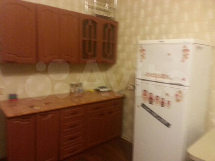 Комната 24 м² в > 9-к., 2/3 эт.