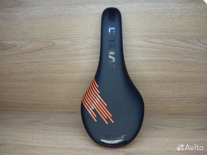 Седло для шоссейного велосипеда Welt