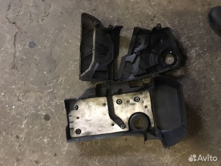 Крышка двигателя Toyota Altezza 3SGE