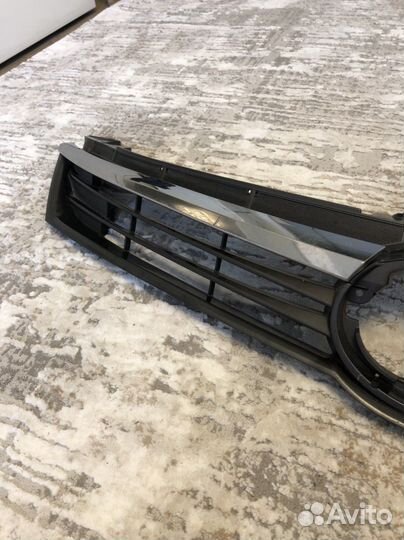 Решетка радиатора camry 55