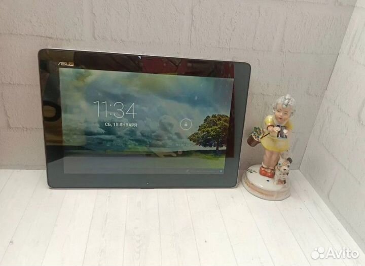 Планшет Asus Transformer Pad TF300TG 1\32 3G