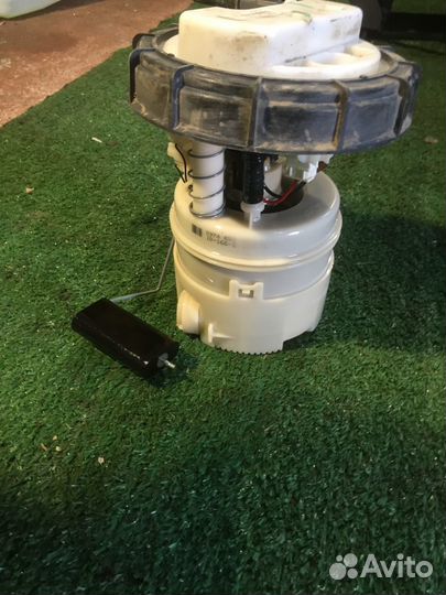 Топливный насос рено логан 1.6