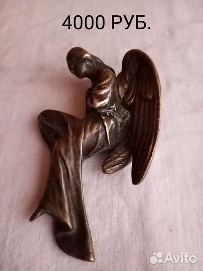 Статуэтки бронза, фарфор, мрамор, глина