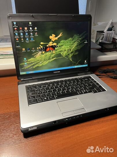 Ноутбук toshiba