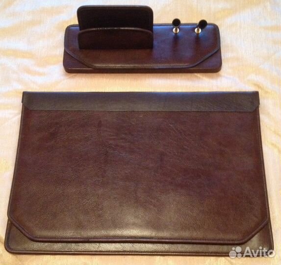 Письменный набор 2 предмета, б/у, коричневый