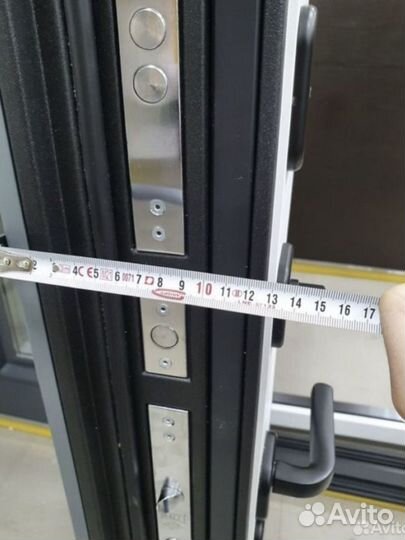 Дверь входная с терморазрывом в частный дом