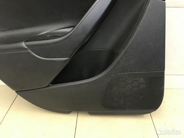 Обшивка двери задней левой Passat B6 2005-2010