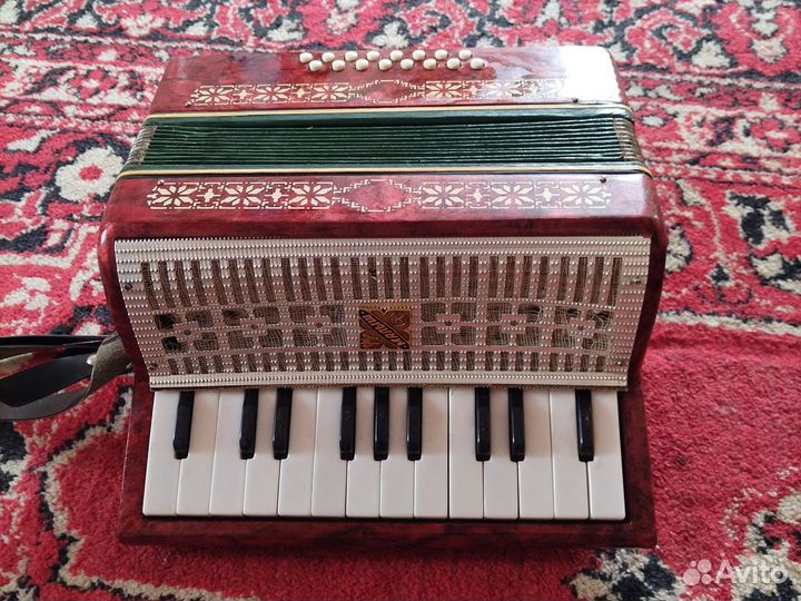 Гармонь 