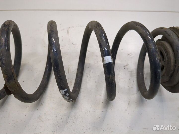 Пружина подвески Volkswagen Golf 6, 2010