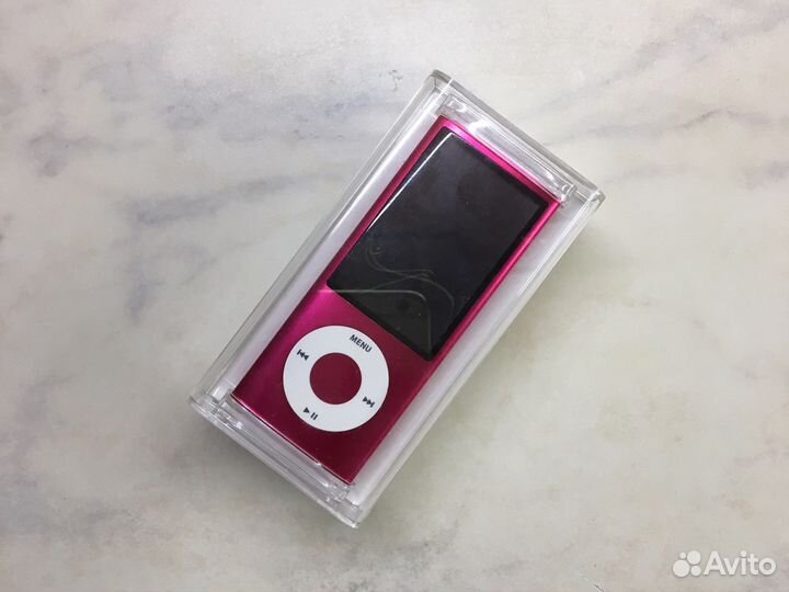 Отличный Плеер iPod nano 5 8 gb в коллекцию