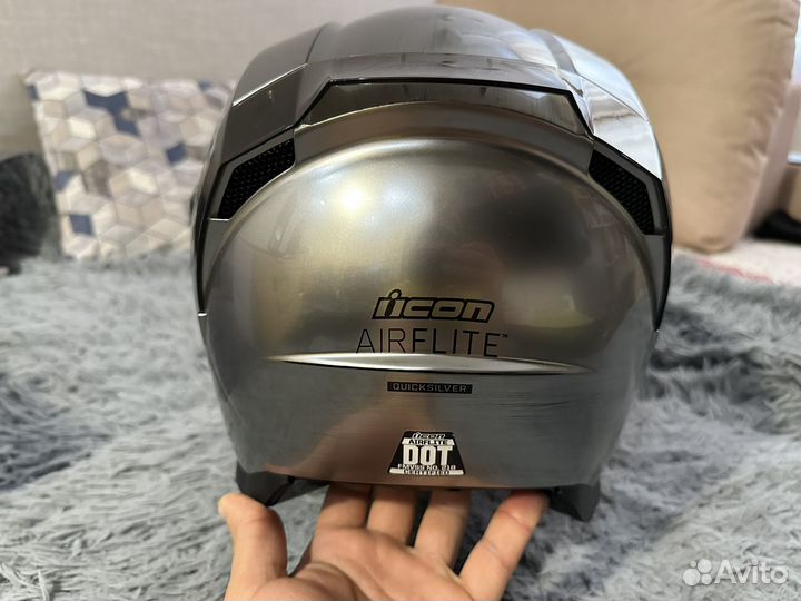Мотошлем Icon Airflite Quicksilver (M)
