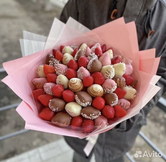 Лучший подарок.Клубника в шоколаде