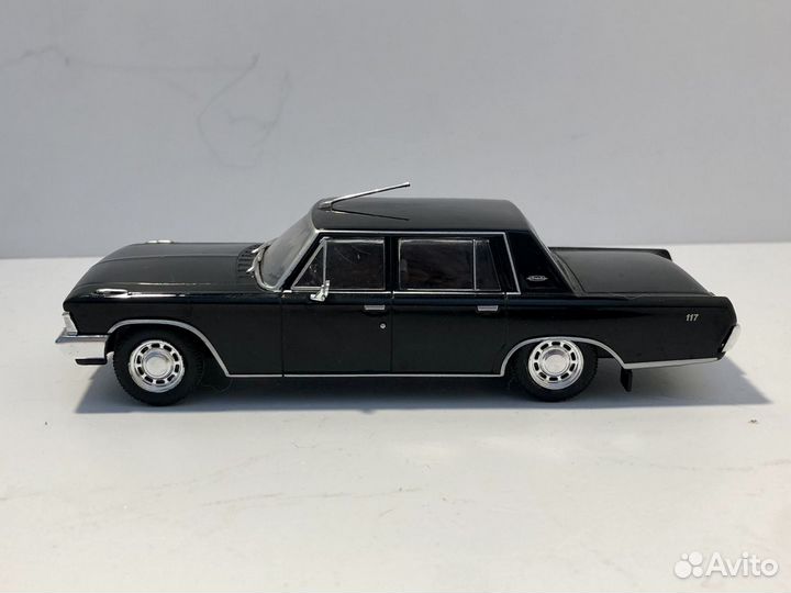 Автомобиль Брежнева из СССР зил-117