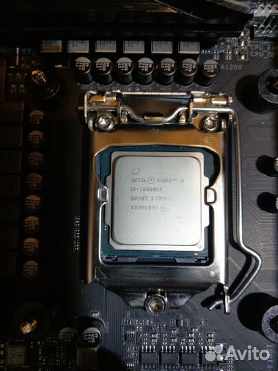 Gigabyte z490 vision d + i9 + 64gb