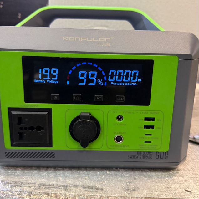 Портативная электростанция 180000mAh 600W (600 вт)